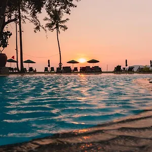 Frangipani Langkawi 4*, Пантай-Сенанг Малайзия